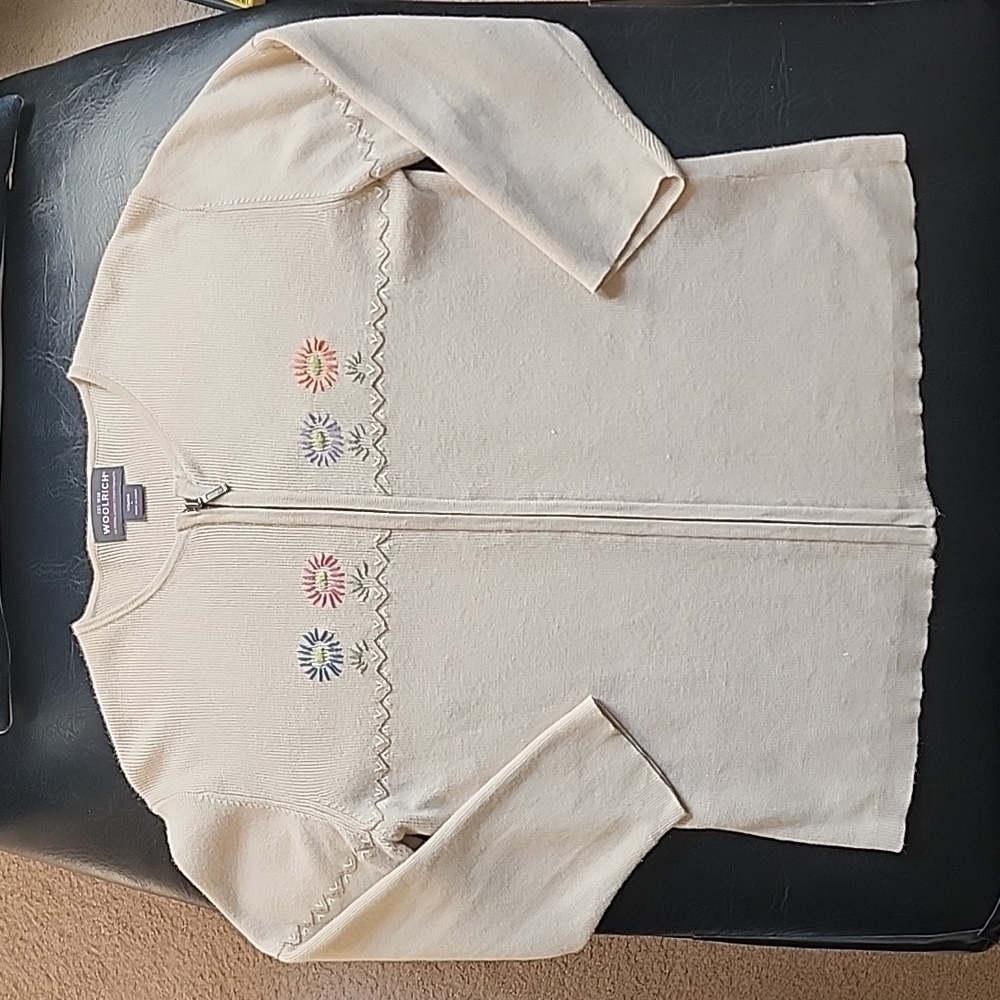 Woolrich floral embroidered zip-front cardigan  Size L